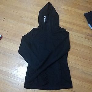 Ptula sweatshirt, size medium